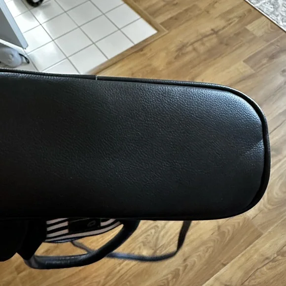 Betsey Johnson Striped Black and White Animal Face Handbag EUC - Picture 7 of 7